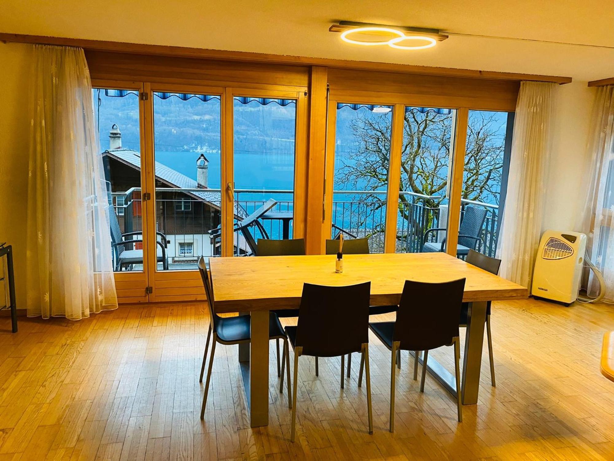 Lake View Residence Niederried bei Interlaken Buitenkant foto