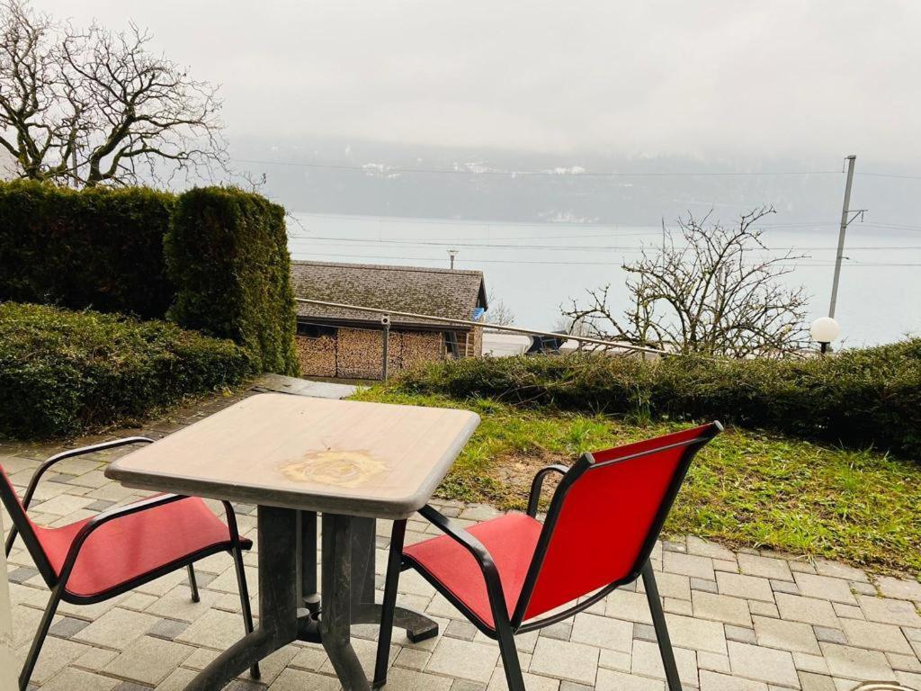 Lake View Residence Niederried bei Interlaken Buitenkant foto