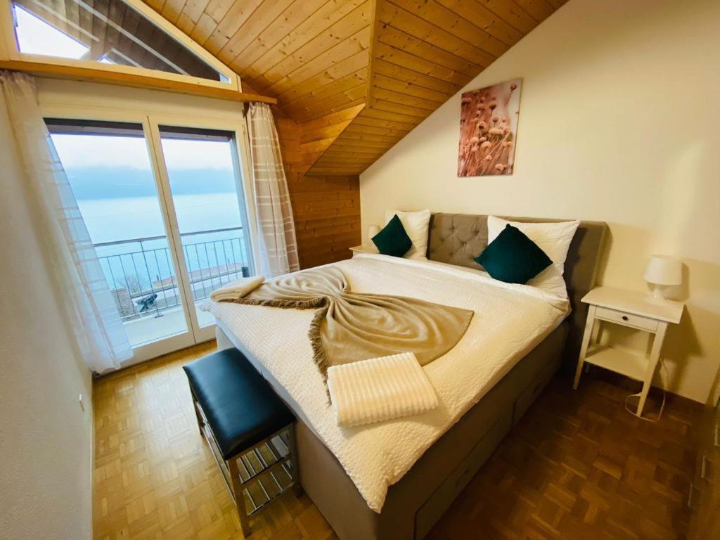 Lake View Residence Niederried bei Interlaken Buitenkant foto